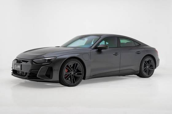 AUDI RS E-TRON GT ELÉTRICO QUATTRO AUDI RS E-TRON GT ELÉTRICO QUATTRO